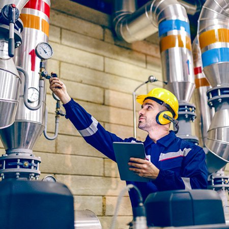 Power Plant Mechanic and Electrical Grid Operator
