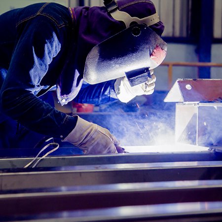 Reinforcing ironworker