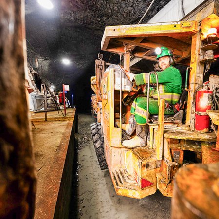 Production and development miner